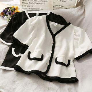 Contrasted Button-down Crop Top