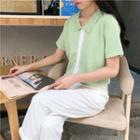 Short-sleeve Contrast Trim Buttoned Top