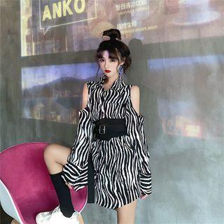 Zebra Print Cold-shoulder Shirt / Belt