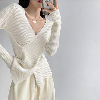 Details Deep V-neck Cross-strap Knit Top