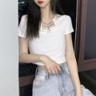 Chain Detail Short-sleeve Cropped Top