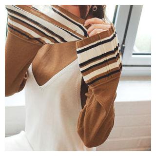 Round-neck Stripe-trim Knit Top
