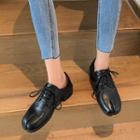 Split-toe Lace-up Shoes