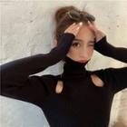 Key-hole Front Mini Dress Black - One Size