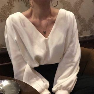 Puff-sleeve V-neck Top