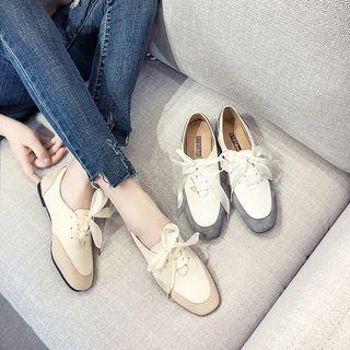 Bow-accent Sneakers