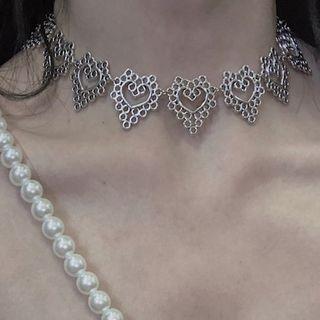 Alloy Heart Choker D44a - One Size