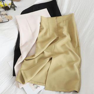 Back-slit A-line Skirt