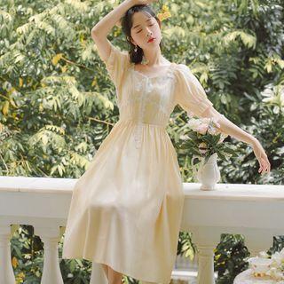 Lace Panel Puff-sleeve Midi A-line Dress