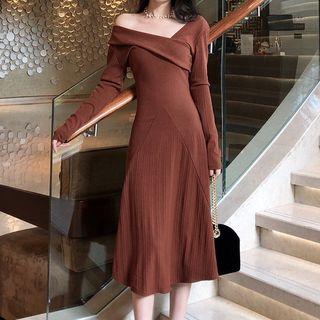 Long-sleeve Off-shoulder Midi A-line Knit Dress