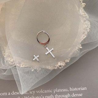 Cross Mismatch Earring 1 Pair - Asymmetry Earring - One Size