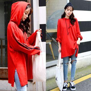 Slit-side Long Pullover