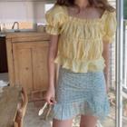 Short-sleeve Top / Floral Mini Skirt