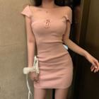 Scoop-neck Short-sleeve Mini Sheath Knit Dress