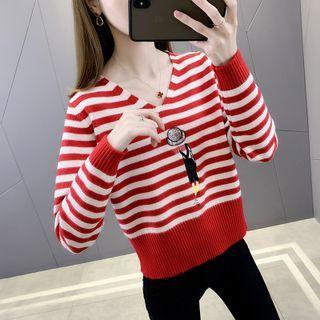 Long-sleeve Round-neck Embroidered Knit Top