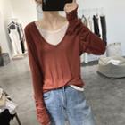Mock Two-piece Long-sleeve V-neck T-shirt