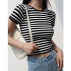 Round Neck Two-tone Striped T-shirt