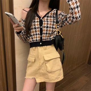 Long-sleeve Cold Shoulder Button-up Knit Crop Top