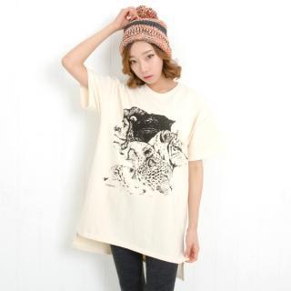 Dip-back Printed T-shirt