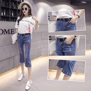 Floral Embroidered Boot Cut Capri Jeans