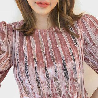 Short-sleeve Lace-trim Velvet Top