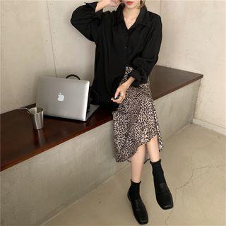 Long-sleeve Plain Shirt / Leopard Printed Midi Skirt