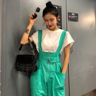 Crew-neck Short-sleeve T-shirt / Pocketed Jumper Pants