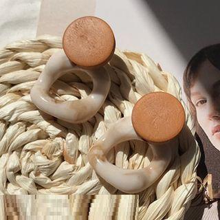 Wooden Irregular Hoop Earring Earrings - White - One Size