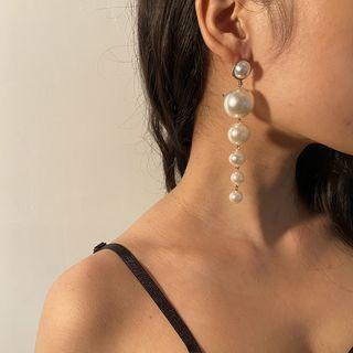 Asymmetric Faux Pearl Dangle Earring 1 Pair - 1944 - Gold - One Size