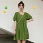 Short-sleeve Square Neck Mini Dress Green - One Size