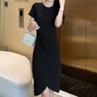 Short-sleeve Crinkled Midi Knit Dress