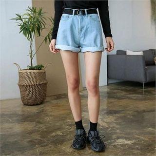 Slit-trim Loose-fit Denim Shorts With Belt