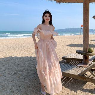 Off-shoulder Ruffled Mesh Maxi A-line Dress