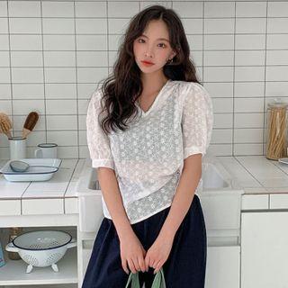 Puff-sleeve Eyelet-lace Blouse One Size