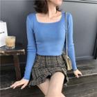 Square-neck Long-sleeve Knit Top / Ruffle Hem Tweed Skirt