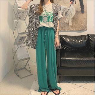 Lettering Print T-shirt / Wide-leg Pants