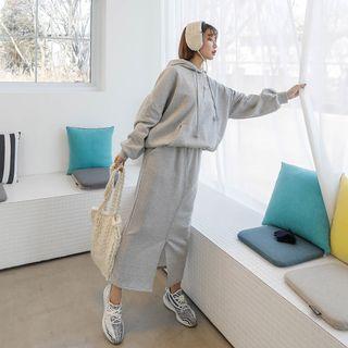 Set: Hooded Loose-fit Pullover + Band-waist Slit-front Long Skirt