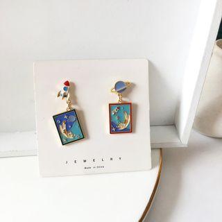 Rocket / Planet Asymmetrical Alloy Dangle Earring