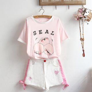 Short-sleeve Cartoon Print T-shirt / Heart Embroidered Shorts / Set