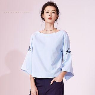 Embroidered Pinstriped 3/4 Sleeve Top