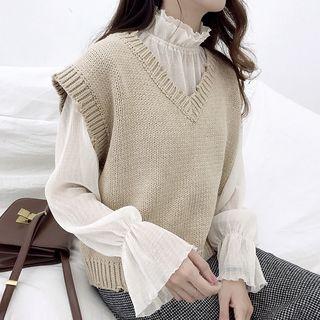Ripped V-neck Knit Vest