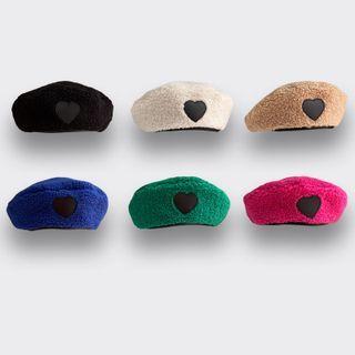 Heart Patch Fleece Beret