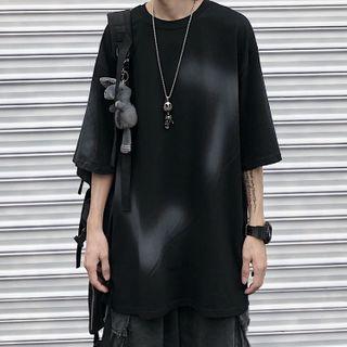 Short-sleeve Spray Print T-shirt