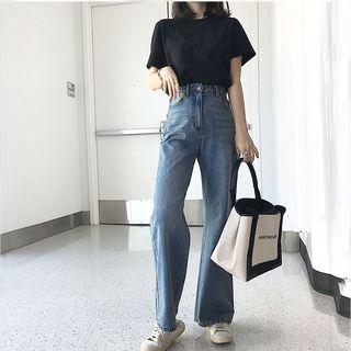 Short-sleeve T-shirt / Wide Leg Jeans / Set