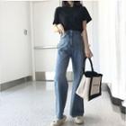 Short-sleeve T-shirt / Wide Leg Jeans / Set