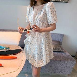 Puff-sleeve Square-neck Lace Panel Floral Dress