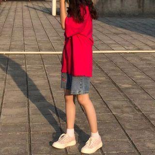High-waist Washed Denim Embroider Straight Leg Shorts