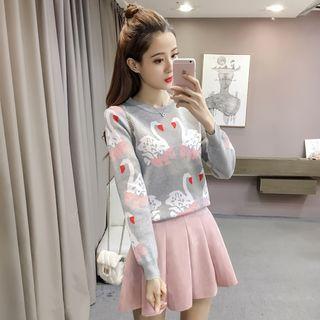 Swan Embroidered Round-neck Sweater