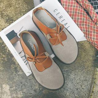 Contrast Panel Lace-up Shoes