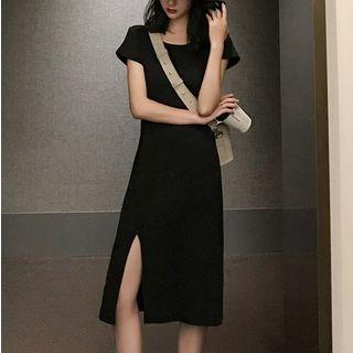 Short-sleeve Slit-side Dress Black - One Size